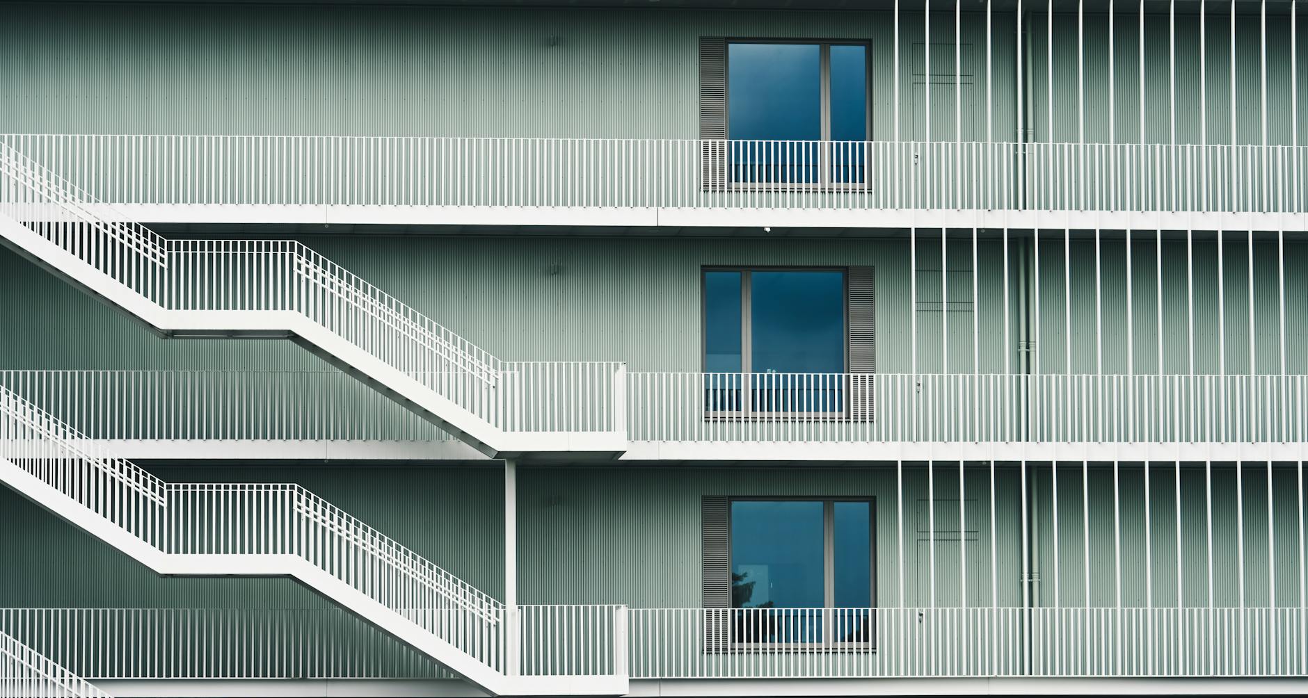 Mở Đầu: Tại Sao Giám Sát Xây Dựng Nhà Ở Dân Dụng Quan Trọng Hơn Bạn Nghĩ?