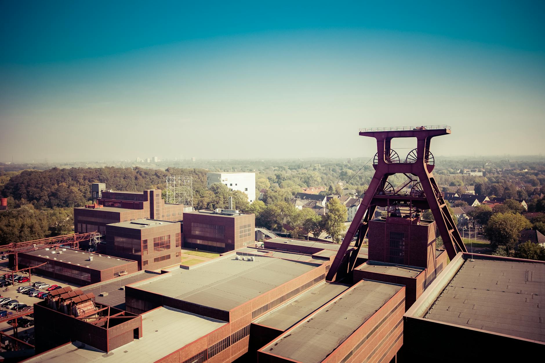 Cẩm nang Thi công 'chuẩn chỉnh': Tiêu chuẩn, quy chuẩn kỹ thuật cập nhật nhất 2024 5 Phần 1: Tổng Quan Về Tiêu Chuẩn và Quy Chuẩn Kỹ Thuật Thi Công