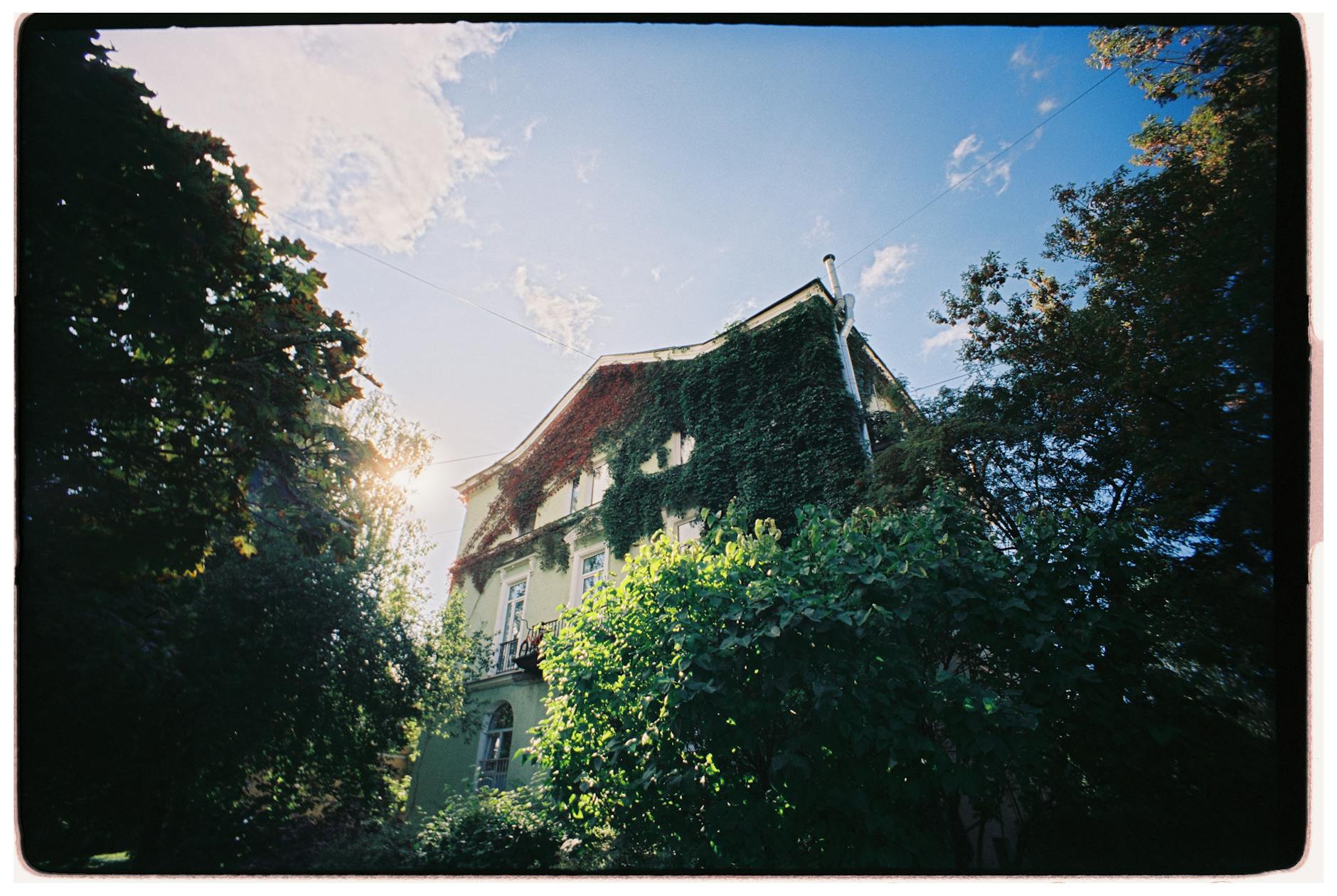 Xây Nhà Trọn Gói: Tiết Kiệm Thời Gian, Kiểm Soát Chi Phí – Phân Tích Lợi & Hại Chi Tiết 6 Lợi Ích Khi Chọn Xây Nhà Trọn Gói